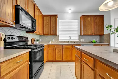 10108 Cherry Hill Lane, Providence Village, TX 76227 - Photo 21