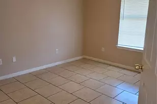 239-241 E Craven Ave, Lacy Lakeview, TX 76705 - Photo 11