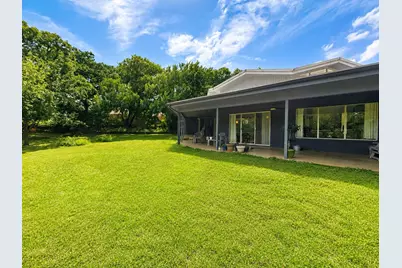 705 10th Street, Mineral Wells, TX 76067 - Photo 35