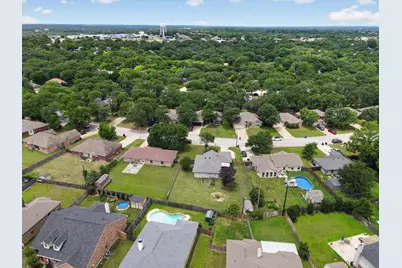 724 Oak Park Drive, Azle, TX 76020 - Photo 37