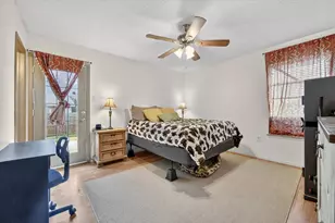 724 Oak Park Dr, Azle, TX 76020 - Photo 25