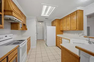 1005 Catalina Dr, Bells, TX 75414 - Photo 11