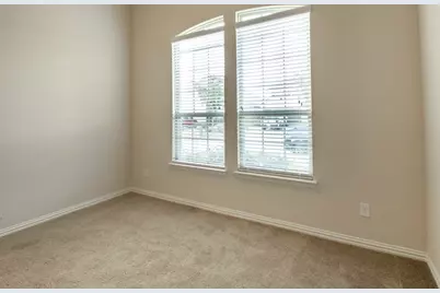 5629 Grove Cove Drive, McKinney, TX 75071 - Photo 7