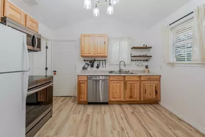 2417 Elk Trail, Granbury, TX 76048 - Photo 15