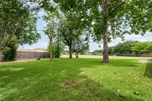 152 Marylee Dr, Hewitt, TX 76643 - Photo 19