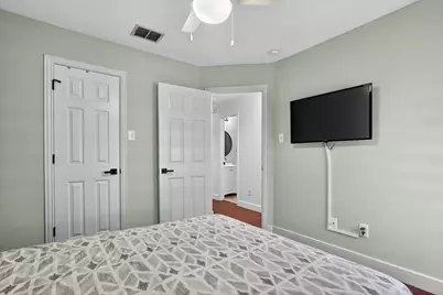 1347 Lake Forest Drive, Grand Prairie, TX 75052 - Photo 19