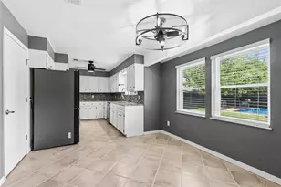 139 Moses Manor Dr, Lorena, TX 76655 - Photo 11