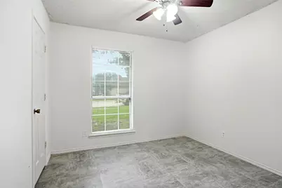 540 Clover Drive, Saginaw, TX 76179 - Photo 9