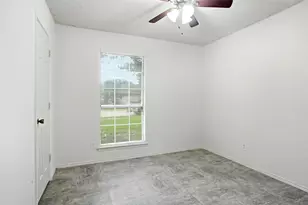 540 Clover Dr, Saginaw, TX 76179 - Photo 9