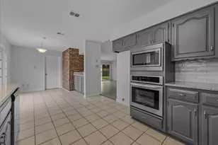 1908 Clemson Dr, Richardson, TX 75081 - Photo 11