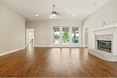 1320 E Highland Road, Waxahachie, TX 75167 - Photo 7