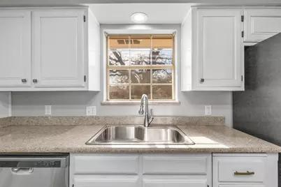 3906 Cimmaron Trail, Granbury, TX 76049 - Photo 15