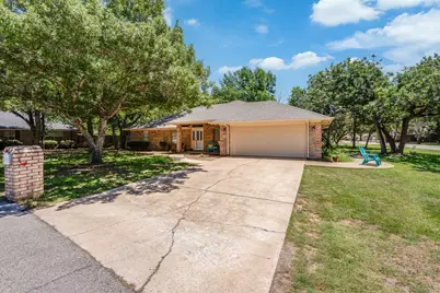 3906 Cimmaron Trail, Granbury, TX 76049 - Photo 39