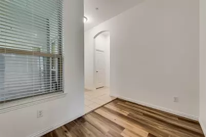 1930 Loma Alta Drive, Irving, TX 75063 - Photo 19