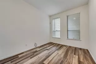 1930 Loma Alta Dr, Irving, TX 75063 - Photo 17