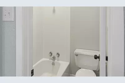 593 County Road 4680, Boyd, TX 76023 - Photo 11