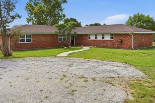 593 Co Rd 4680, Boyd, TX 76023 - Photo 1