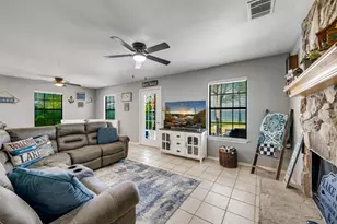 4479 Sunrise Dr, Chandler, TX 75758 - Photo 7