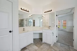 233 Chappellet St, Kennedale, TX 76060 - Photo 17
