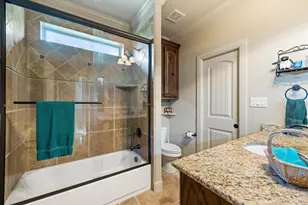 1513 Boca Bay Ct, Granbury, TX 76048 - Photo 25
