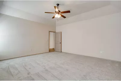 316 Madison Street, Burleson, TX 76028 - Photo 17