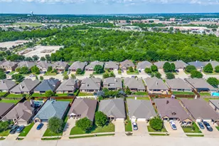 316 Madison St, Burleson, TX 76028 - Photo 39