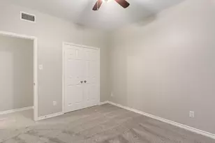 4521 Lakeside Hollow St, Fort Worth, TX 76262 - Photo 11