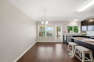 4521 Lakeside Hollow St, Fort Worth, TX 76262 - Photo 21