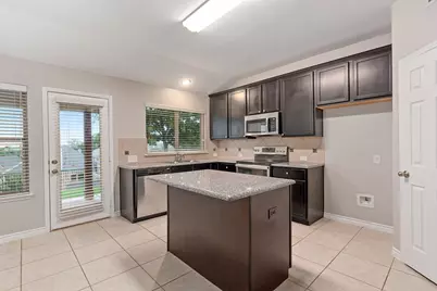 4521 Lakeside Hollow Street, Fort Worth, TX 76262 - Photo 15