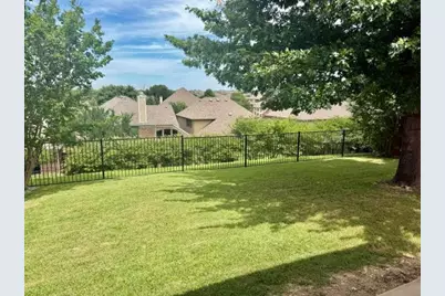4521 Lakeside Hollow Street, Fort Worth, TX 76262 - Photo 11