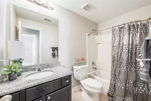 4521 Lakeside Hollow St, Fort Worth, TX 76262 - Photo 25