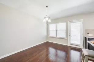 4521 Lakeside Hollow St, Fort Worth, TX 76262 - Photo 9