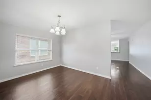 4521 Lakeside Hollow St, Fort Worth, TX 76262 - Photo 13