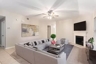 4521 Lakeside Hollow St, Fort Worth, TX 76262 - Photo 5