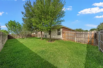 6532 Crystal Court, Waco, TX 76712 - Photo 27