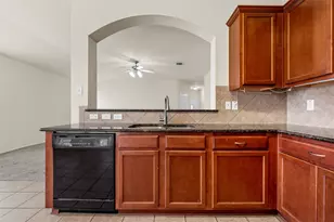 6532 Crystal Ct, Waco, TX 76712 - Photo 13
