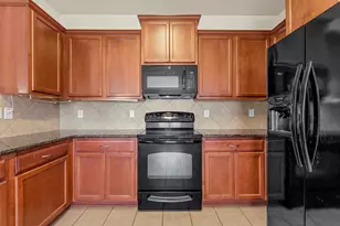 6532 Crystal Ct, Waco, TX 76712 - Photo 11