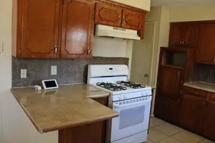 110 E Vanston Ln, Crandall, TX 75114 - Photo 3
