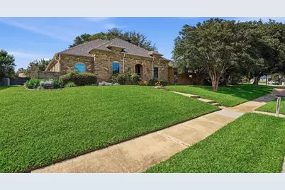 2247 Valley Mill, Carrollton, TX 75006 - Photo 5