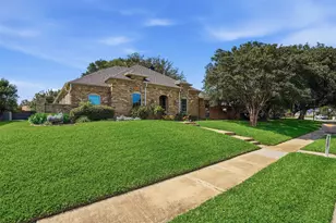 2247 Valley Mill, Carrollton, TX 75006 - Photo 5