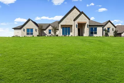 241 Martin Drive, Granbury, TX 76049 - Photo 5