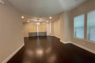 5823 Orion Pl, Dallas, TX 75235 - Photo 11
