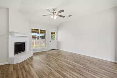 7101 Ranger Way, Fort Worth, TX 76133 - Photo 3