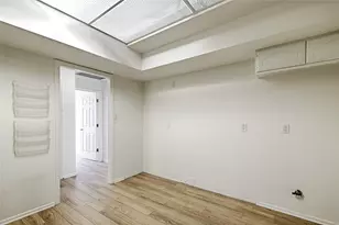 5200 Keller Springs Rd, Dallas, TX 75248 - Photo 7
