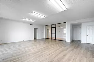 5200 Keller Springs Rd, Dallas, TX 75248 - Photo 9