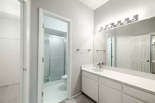 5200 Keller Springs Rd, Dallas, TX 75248 - Photo 13