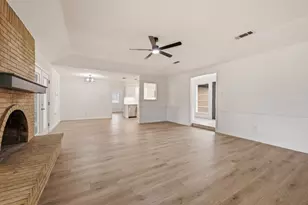 6748 Greenacres Dr, North Richland Hills, TX 76182 - Photo 5