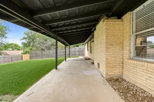 6748 Greenacres Dr, North Richland Hills, TX 76182 - Photo 23