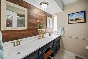 1908 Overbrook Dr, Arlington, TX 76014 - Photo 21