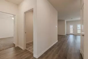 2902 Trusting Wy, Aubrey, TX 76227 - Photo 5